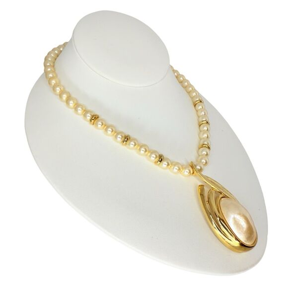 Vintage Napier Faux Pearl Gold Tone Pendant Necklace 24" - Picture 4 of 13